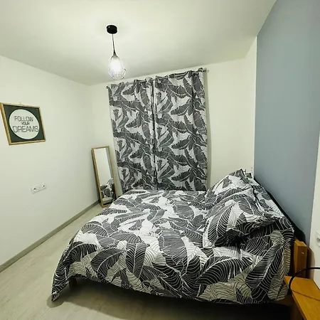 فيلة La Maison Jumelle Elm